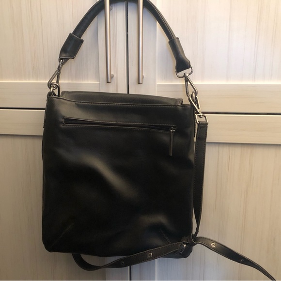 Matt&Nat Black shoulder bag, adjustable strap and large flap, Synthetic leather - Picture 3 of 3